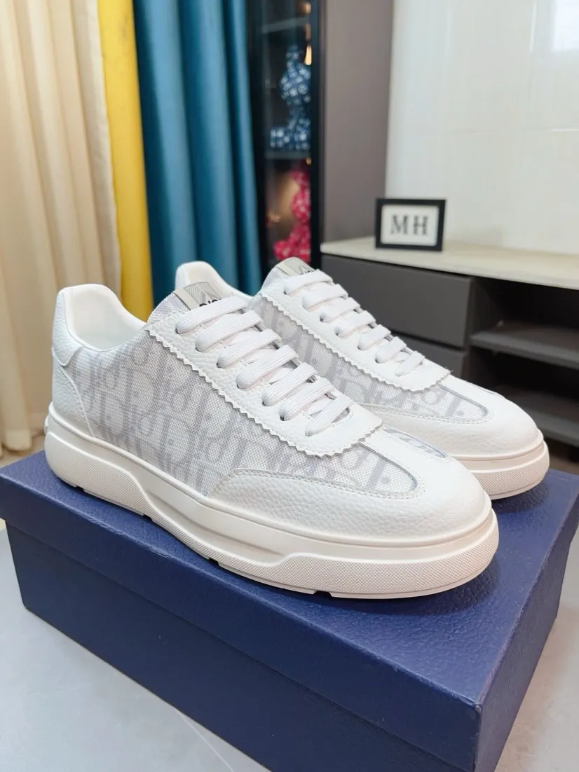 Men's men's shoes 💰420🌹🌹【Dior】Best-selling official website world premiere🔝Men's high-end brand of shoes latest series on the official website: uppers are made of imported cowhide with specially designed fabrics➕mesh breathable lining. Make walking more convenient and comfortable! Compared with the official quality, Midea’s 1:1 replica. Create a fashionable personality to set off your uniqueness! A must-have for trendy men! Classic style. Men's sizes: 38-44.